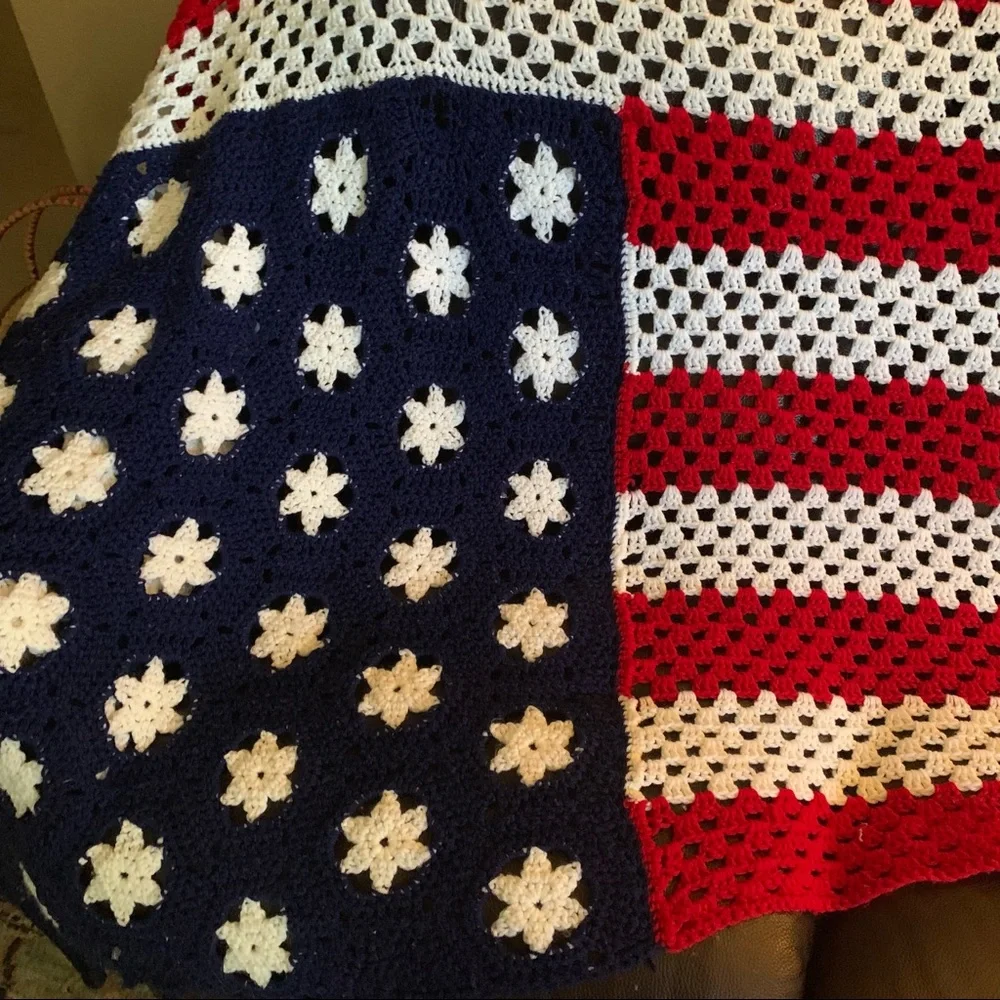 American Flag Crochet Throw Blanket - Red White Blue